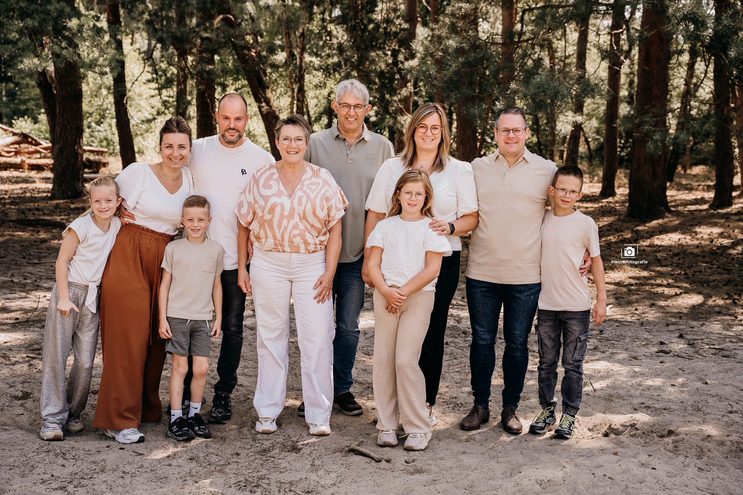 familieshoot fotoshoot goirle pleunsfotografie (6)