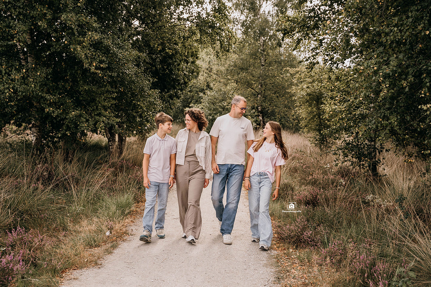 fotoshoot goirle familieshoot fotograaf brabant pleunsfotografie (10)