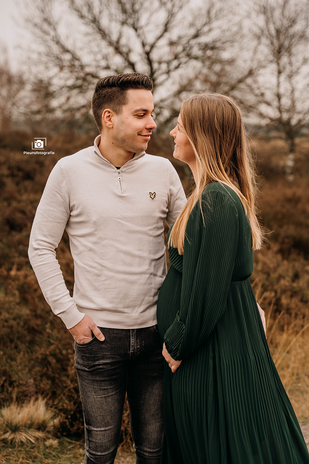 Zwangerschapsshoot - fotoshoot Goirle - fotograaf goirle - Pleunsfotografie